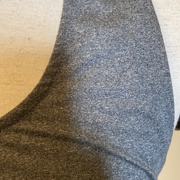 Breezey Gray Active Tank - Picture 2 of 8